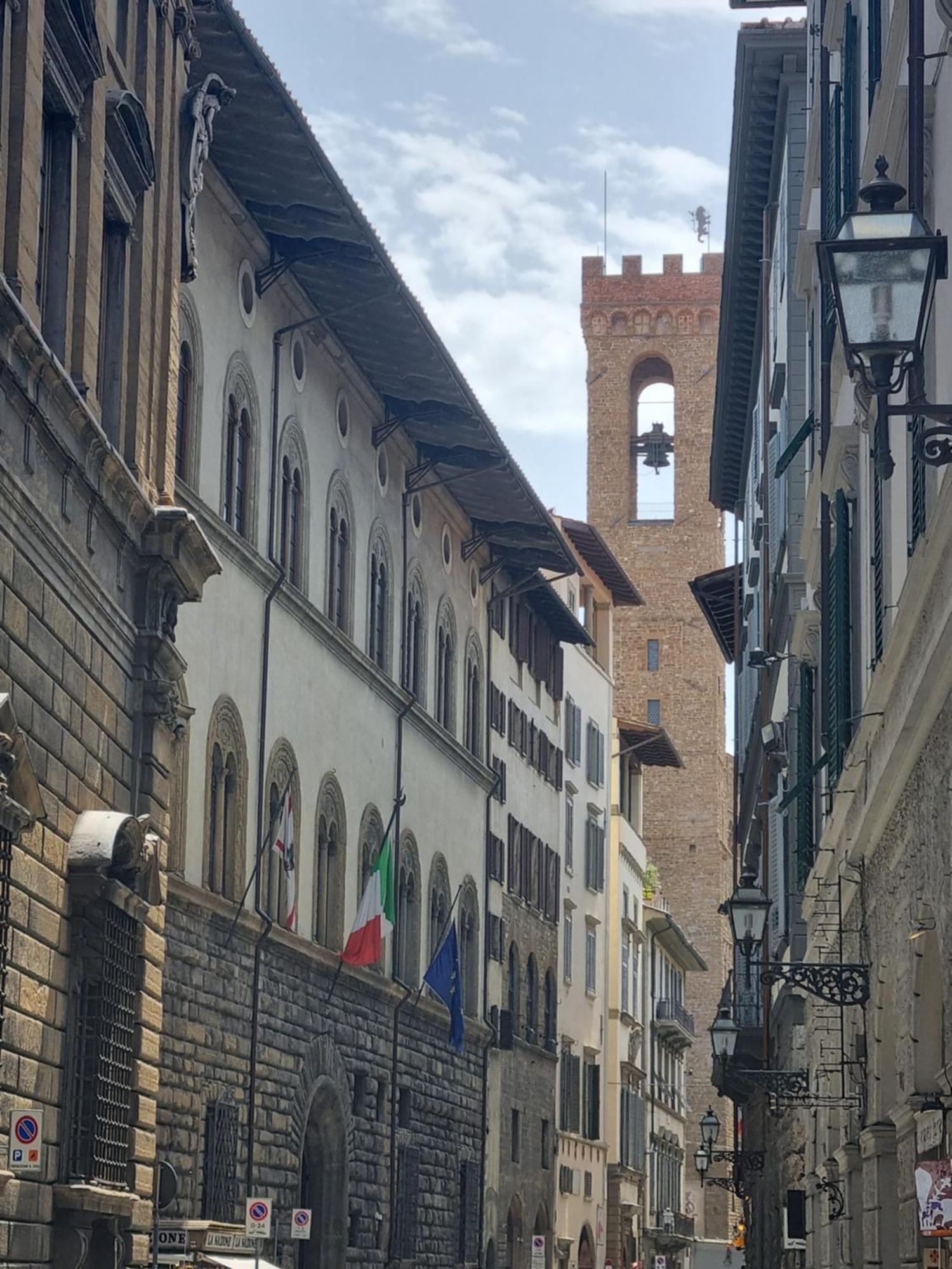 La Sede Dell'Arte Monolocale Studio E Camere In Torre Medievale Vicino A Duomo E Piazza Signoria Florencia Exterior foto