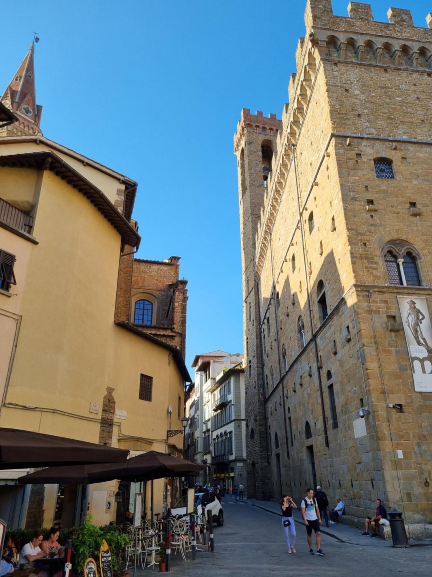 La Sede Dell'Arte Monolocale Studio E Camere In Torre Medievale Vicino A Duomo E Piazza Signoria Florencia Exterior foto